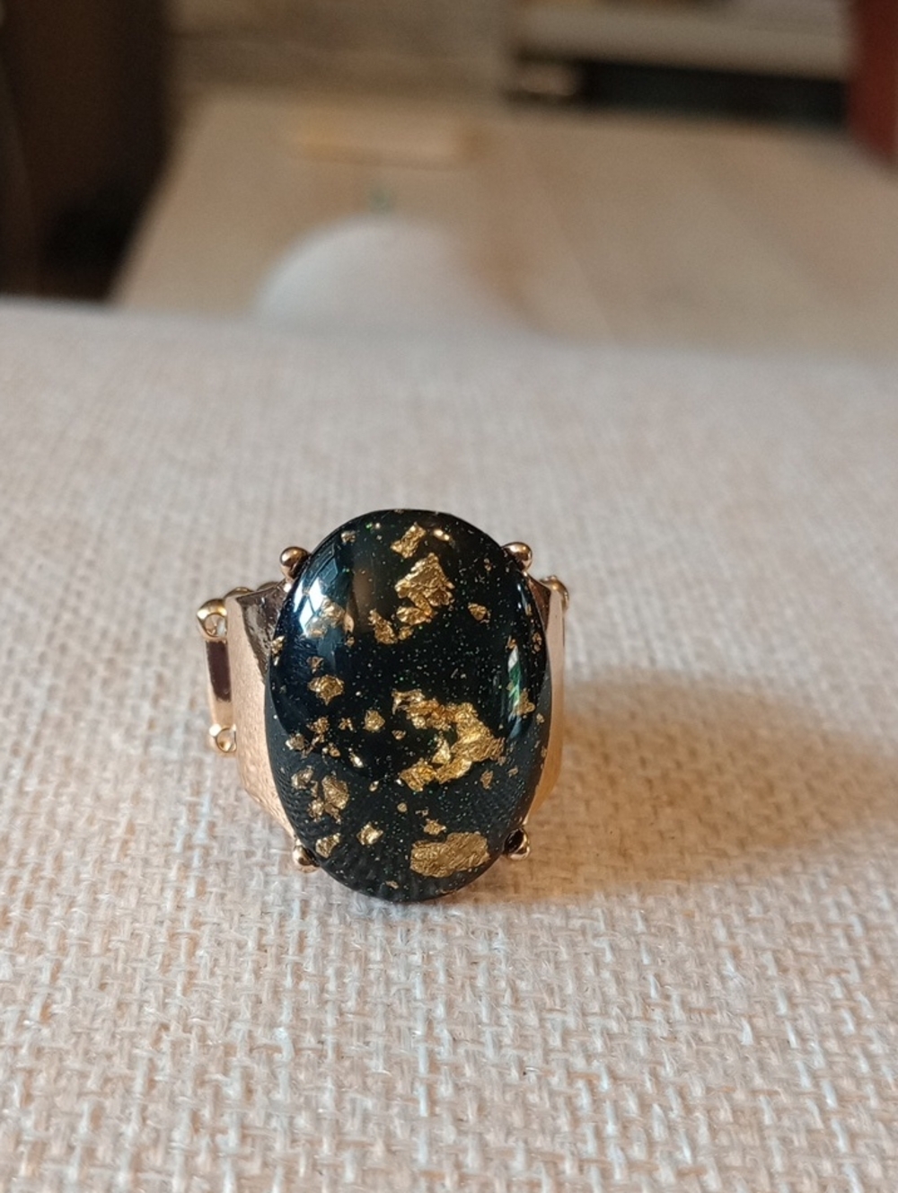Gold Flake Oval Statement Ring - Green and Gold